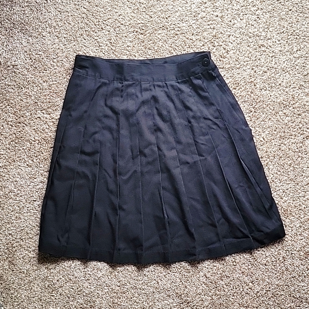 Vintage Black Pleated Skirt